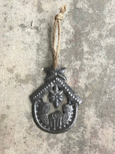 Nativity Ornament - 4"x3"