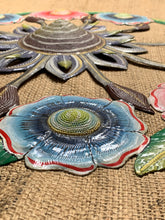 Circle flower